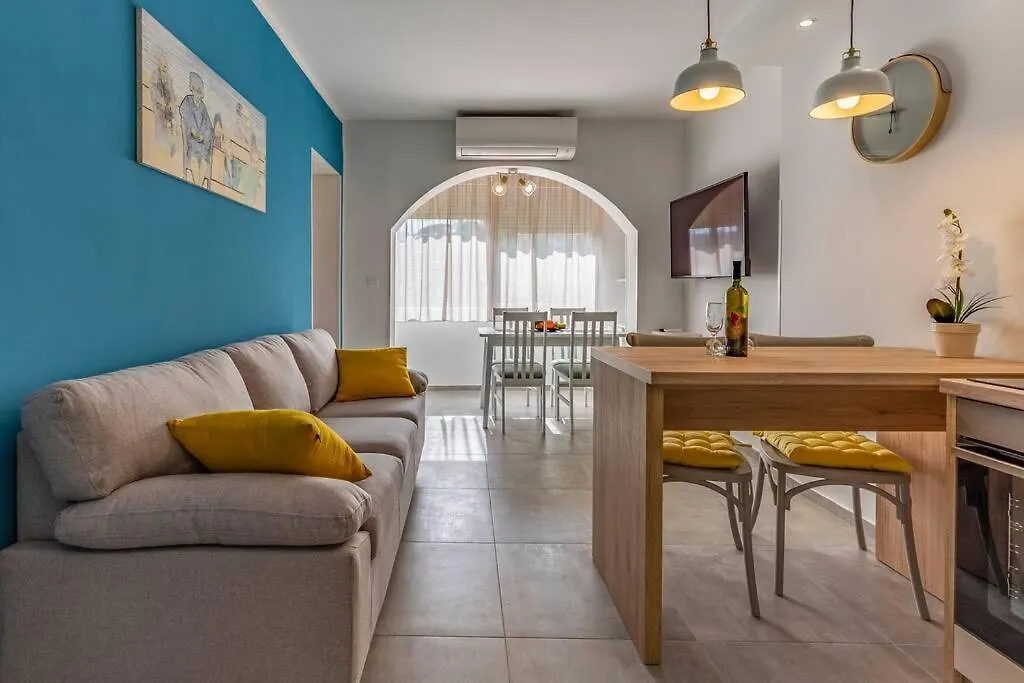 New Two Bedroom Apartment Maloni Pula 0*,