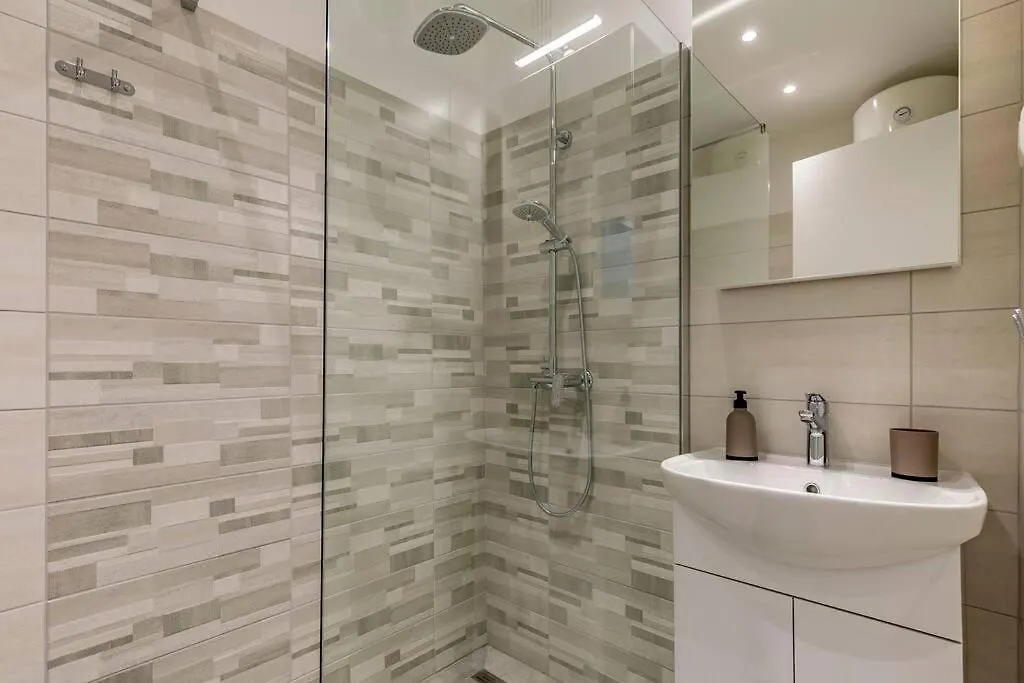 New Two Bedroom Apartment Maloni Pula
